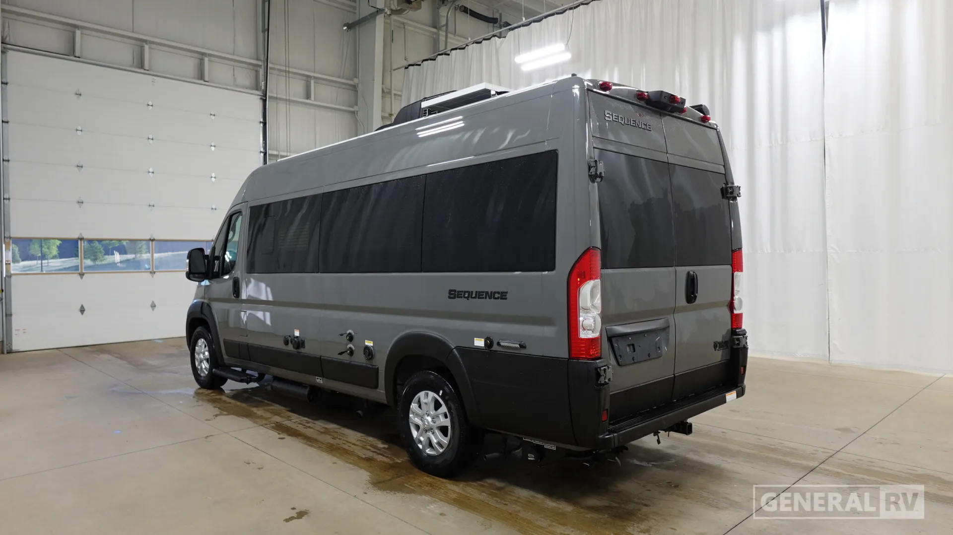 2027 Thor Motor Coach Sequence 20L - Photo 4