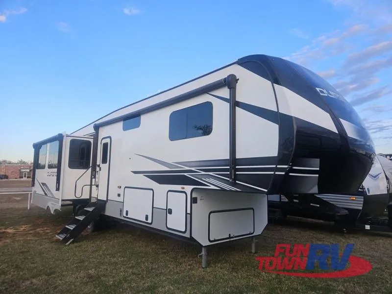 2023 KZ Durango 333RLT - Main photo