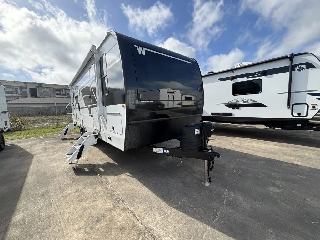 2027 Winnebago Thrive 25RLS - Photo 3