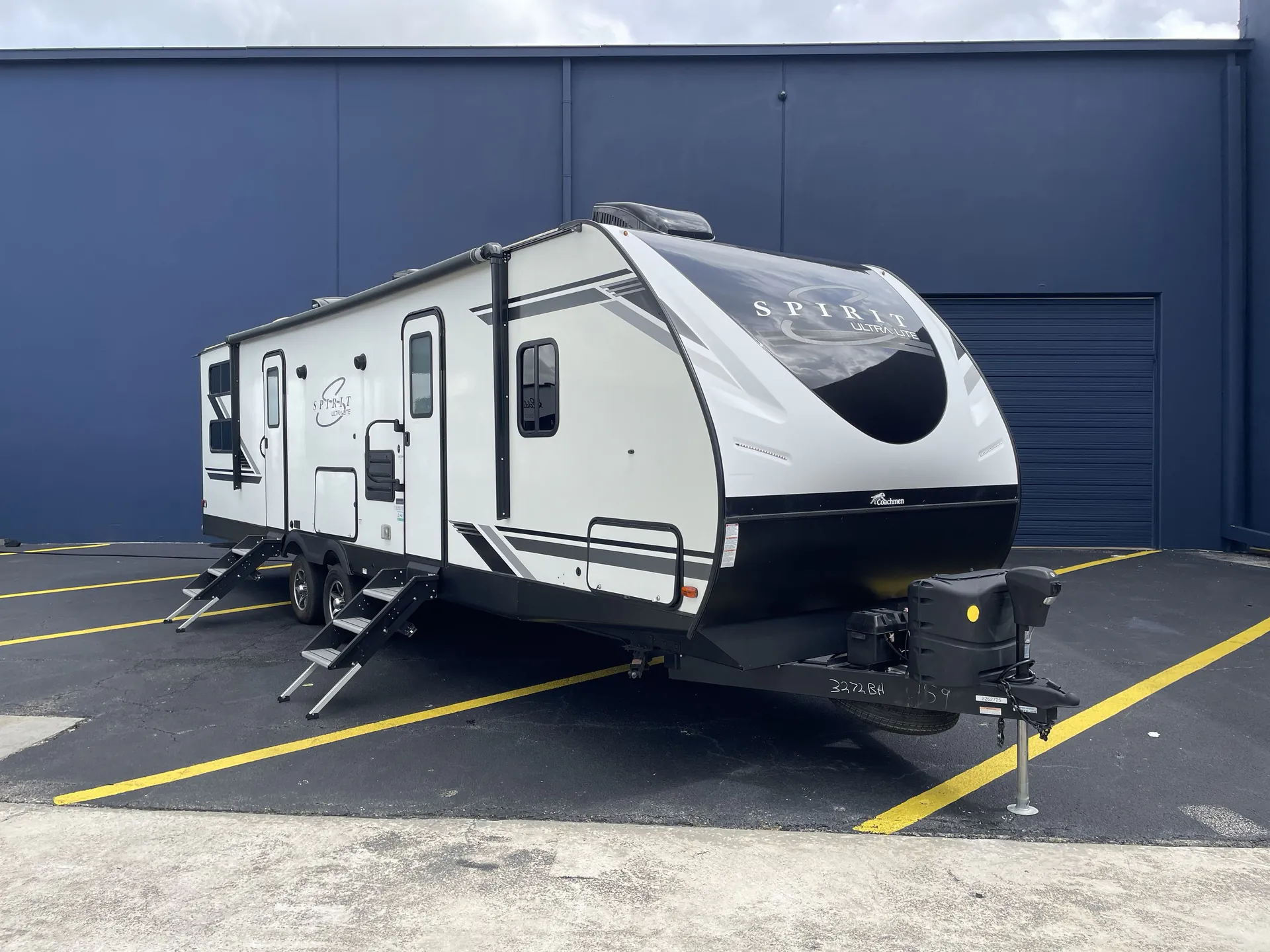 2021 Coachmen Spirit Ultra Lite 3272BH - Photo 2