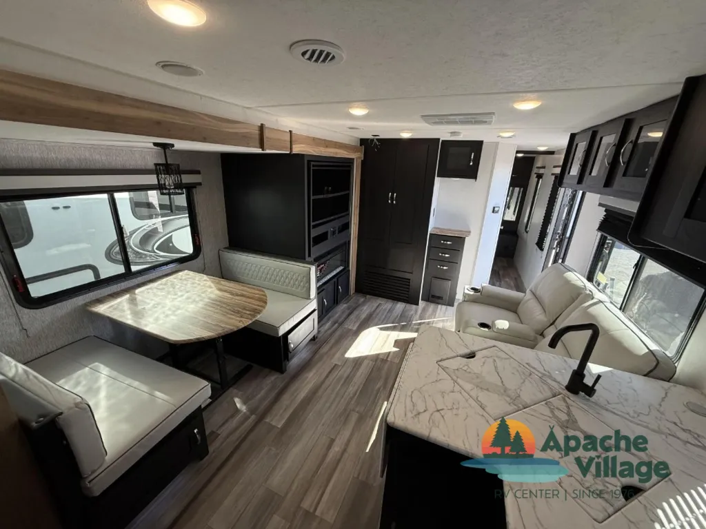 2023 Coachmen Freedom Express Ultra Lite 274RKS, Photos photo 16