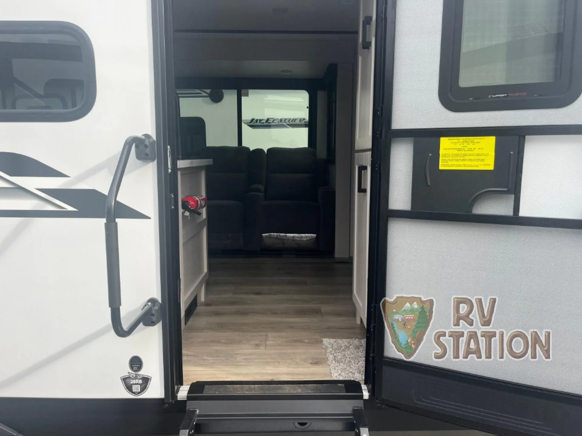 2026 Jayco Jay Feather 28RB dealer photo 1 from RV Station