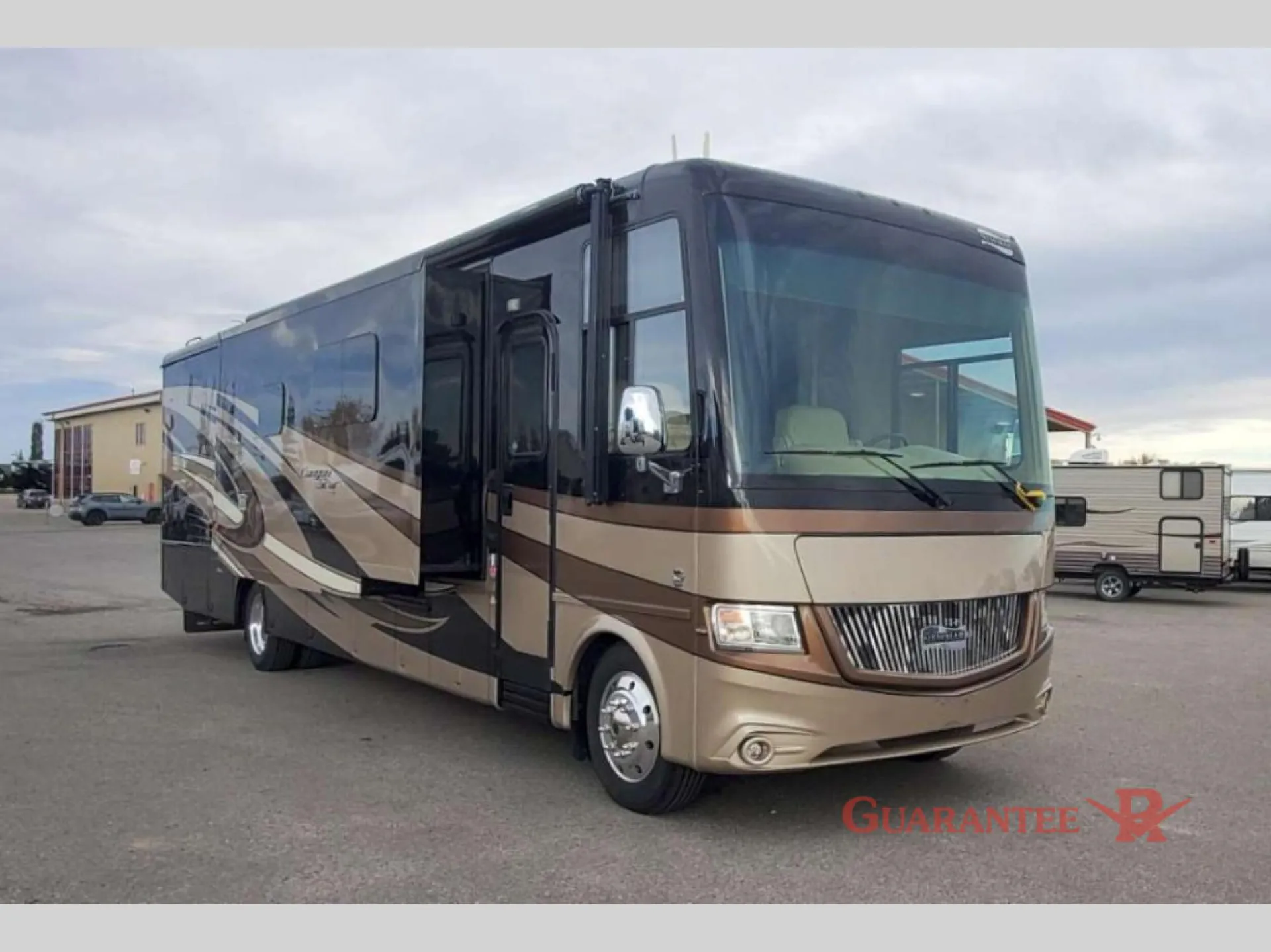 2017 Newmar Canyon Star 3914