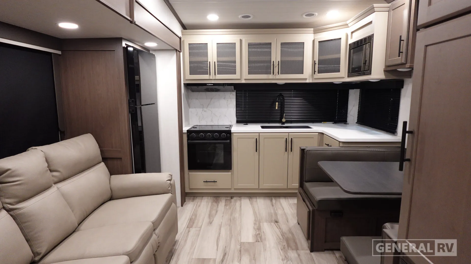 2026 Keystone Cougar Half-Ton 29MBD - Photo 3