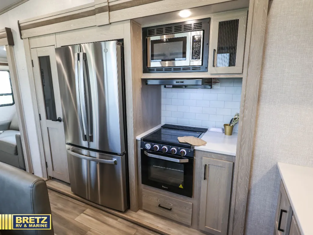 2022 Forest River Rockwood Ultra Lite 2898BS, Photos photo 16