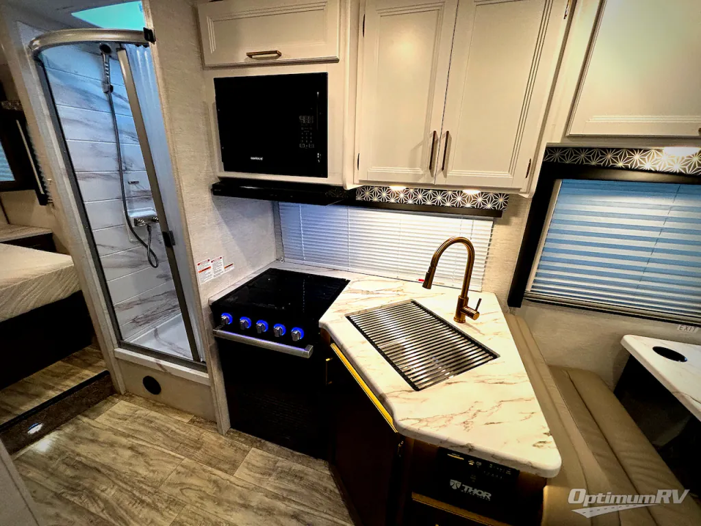 2024 Thor Motor Coach Freedom Elite 28HE, Photos photo 15