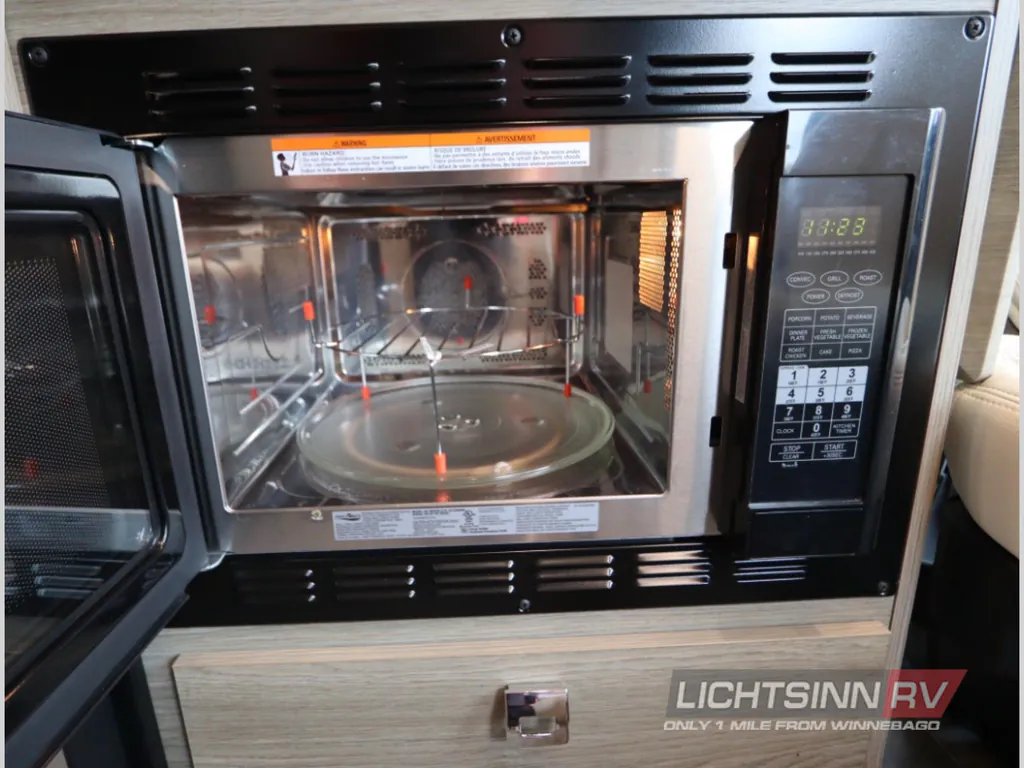 2025 Winnebago Travato 59KL, Photos photo 33