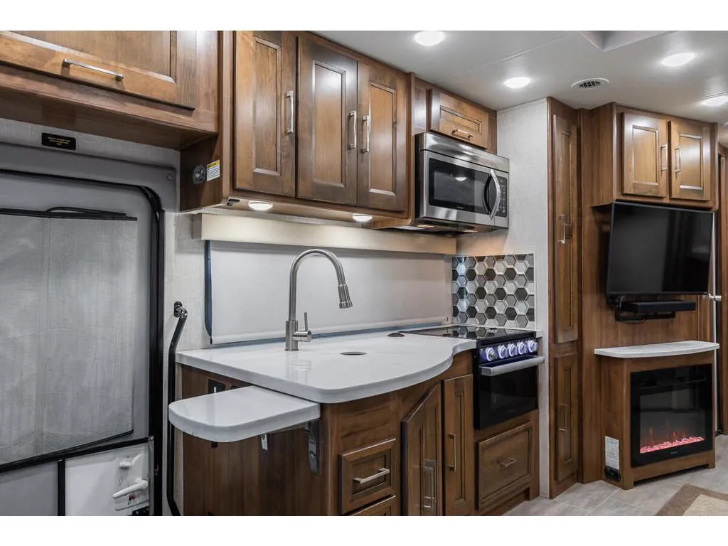 2021 Coachmen Sportscoach SRS 365RB, Photos photo 14