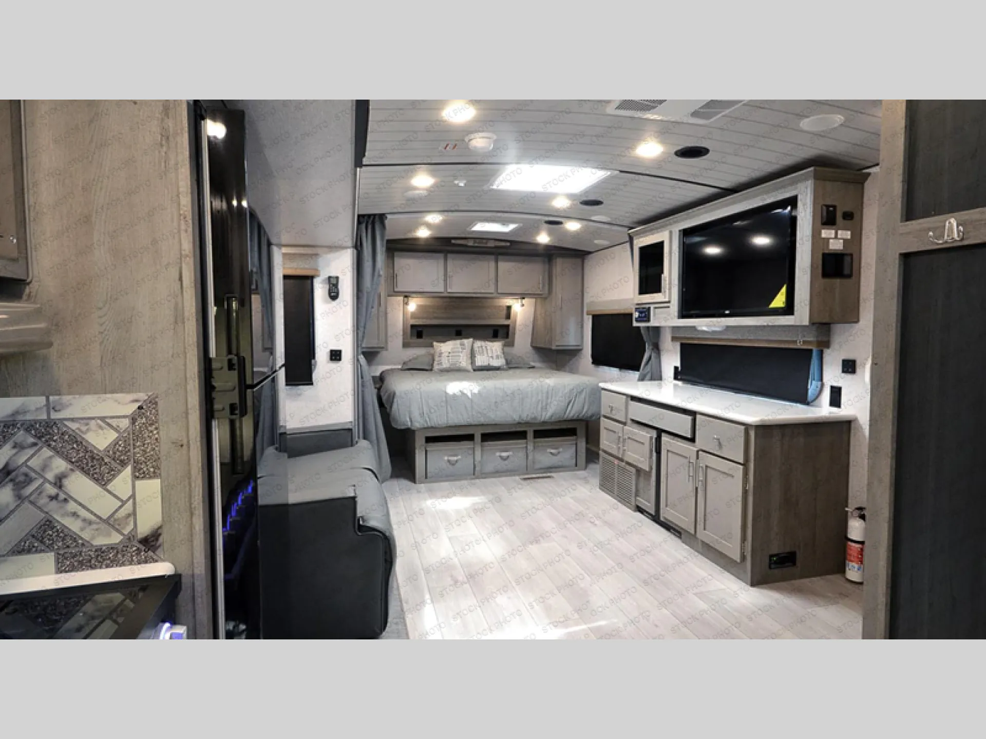 2027 Northwood Arctic Fox Edge 24SK - Photo 3