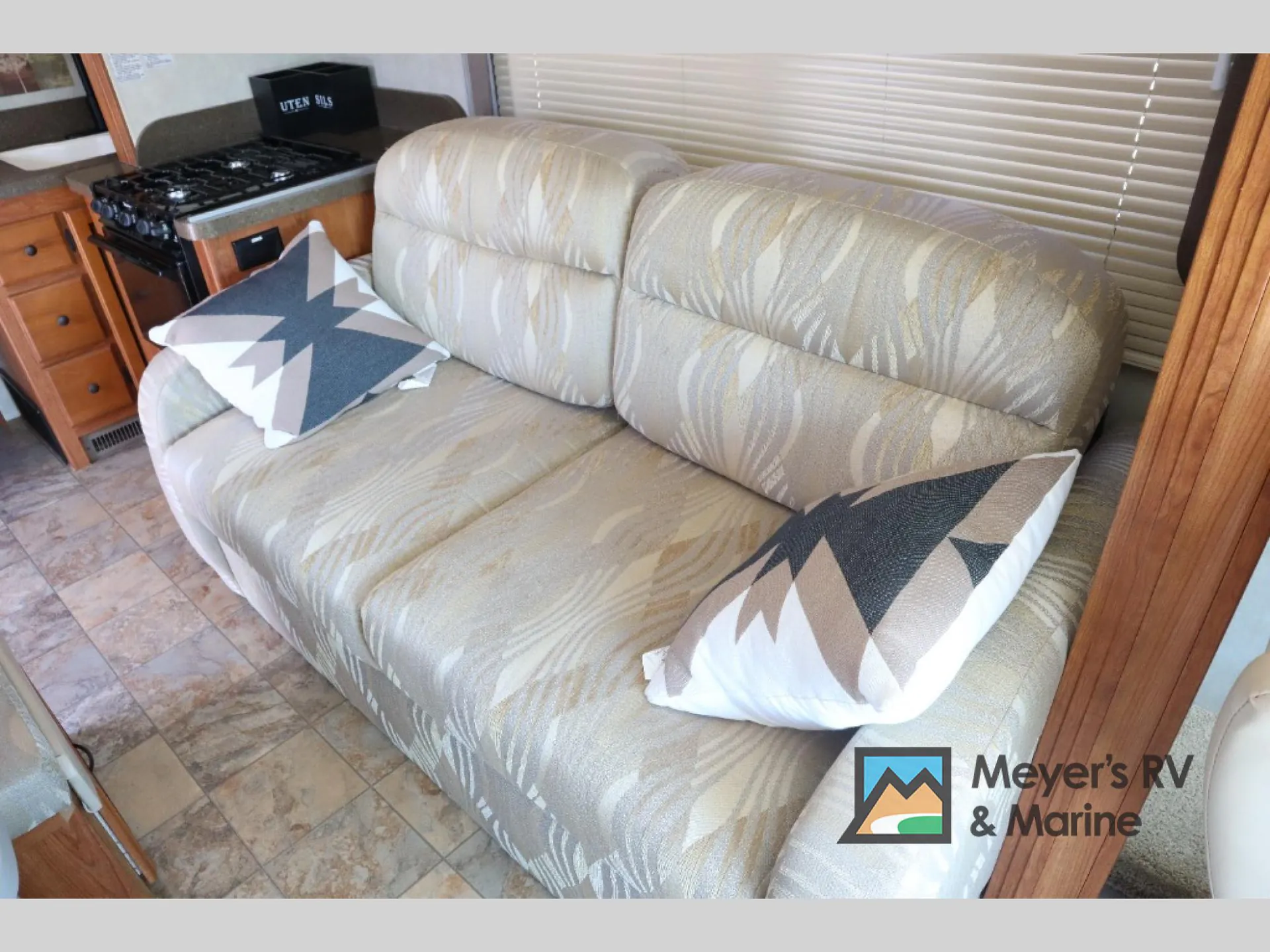 2011 Coachmen Mirada 32BH - Photo 3