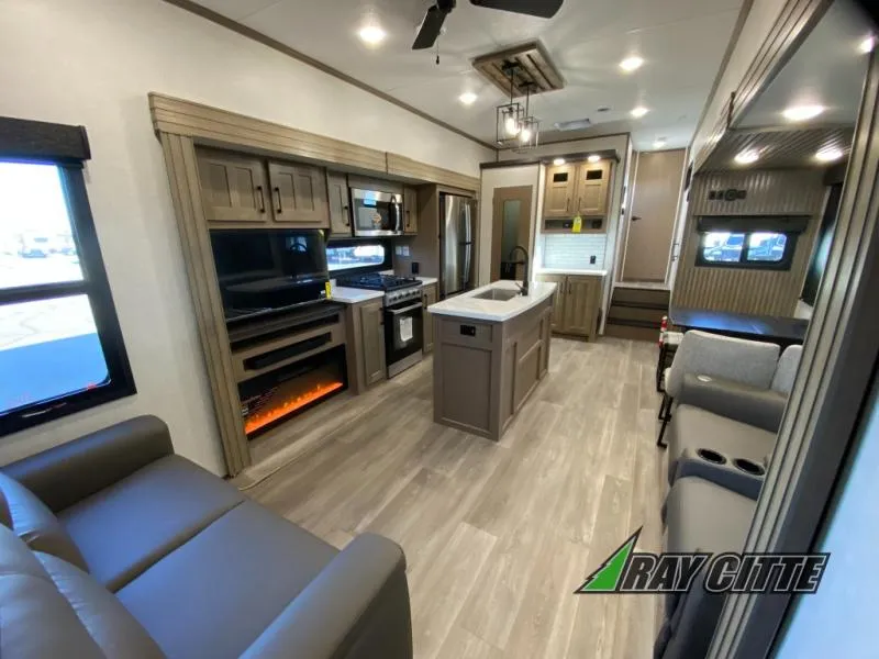 2025 KZ Durango 341RPT - Photo 4