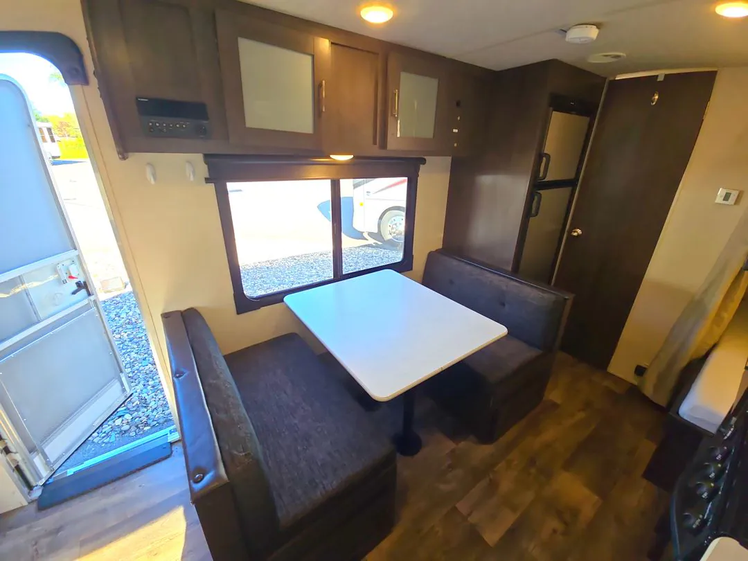2019 Forest River Salem Cruise Lite 201BHXL - Photo 4