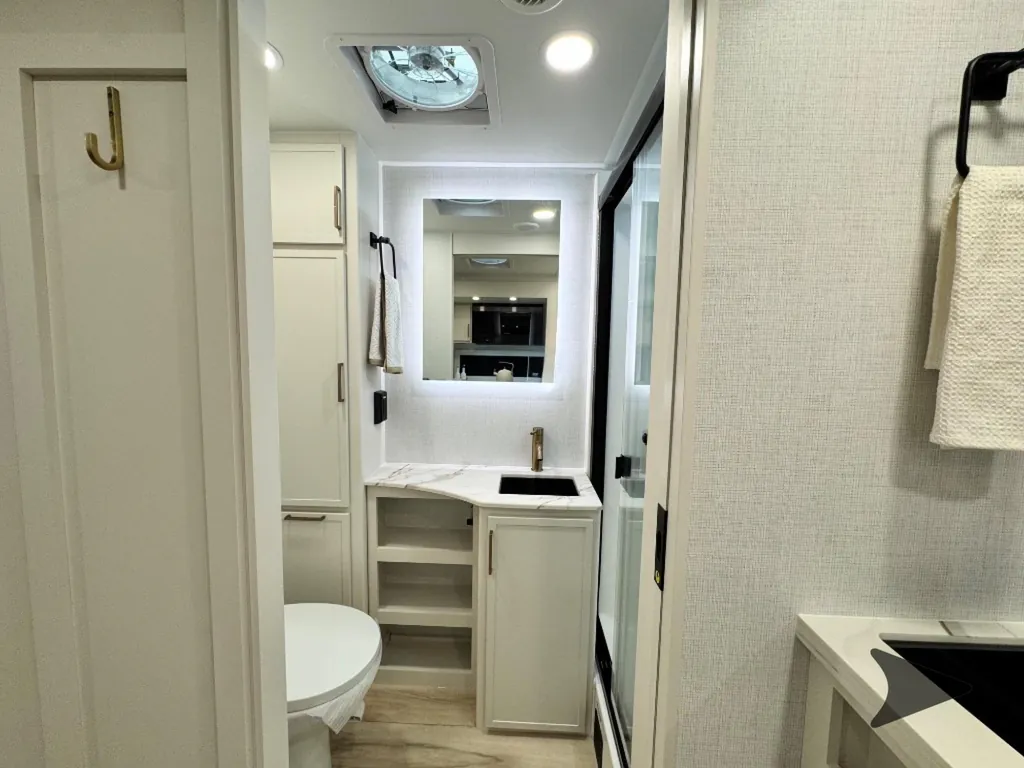 2026 Brinkley Model I 235, Photos photo 40