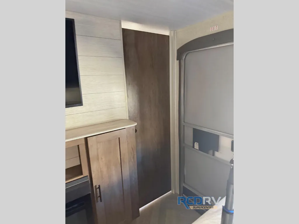 2021 Forest River Wildwood 31KQBTS, Photos photo 33