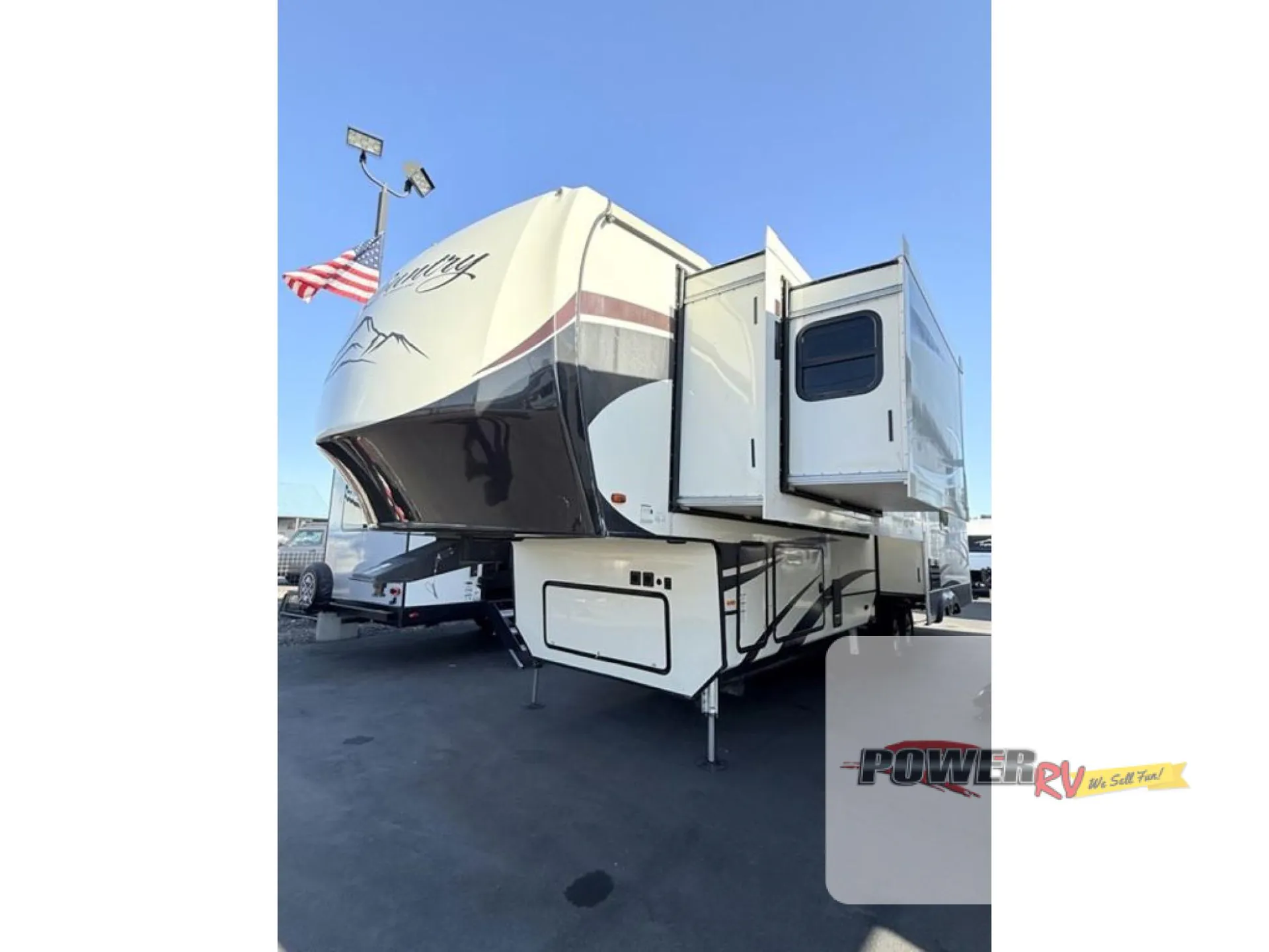 2018 Heartland Big Country 3560SS - Photo 4
