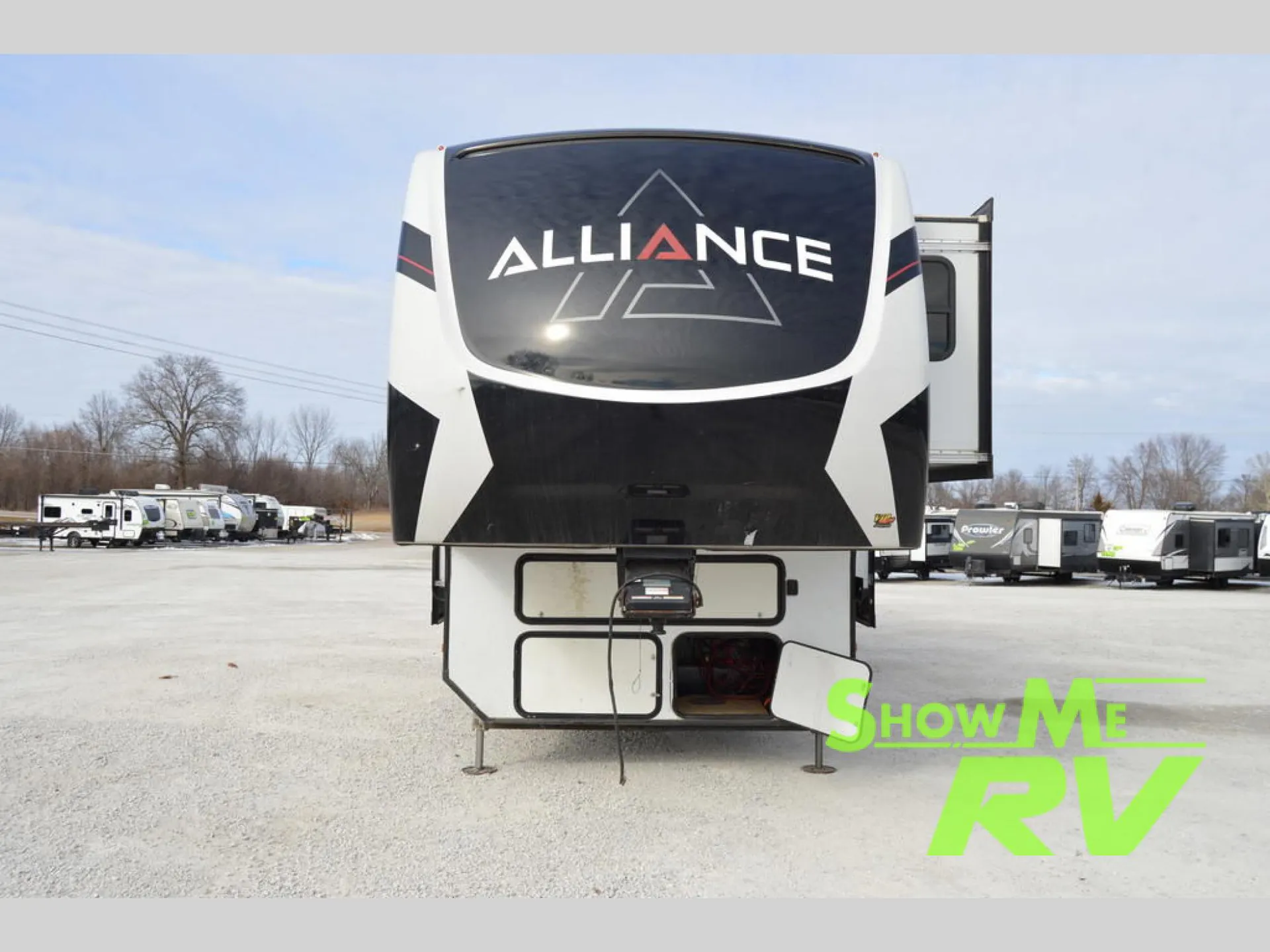 2021 Alliance RV Valor 40V13 - Photo 4