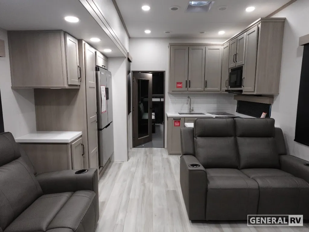 2026 Grand Design Momentum G-Class 415G - Photo 3