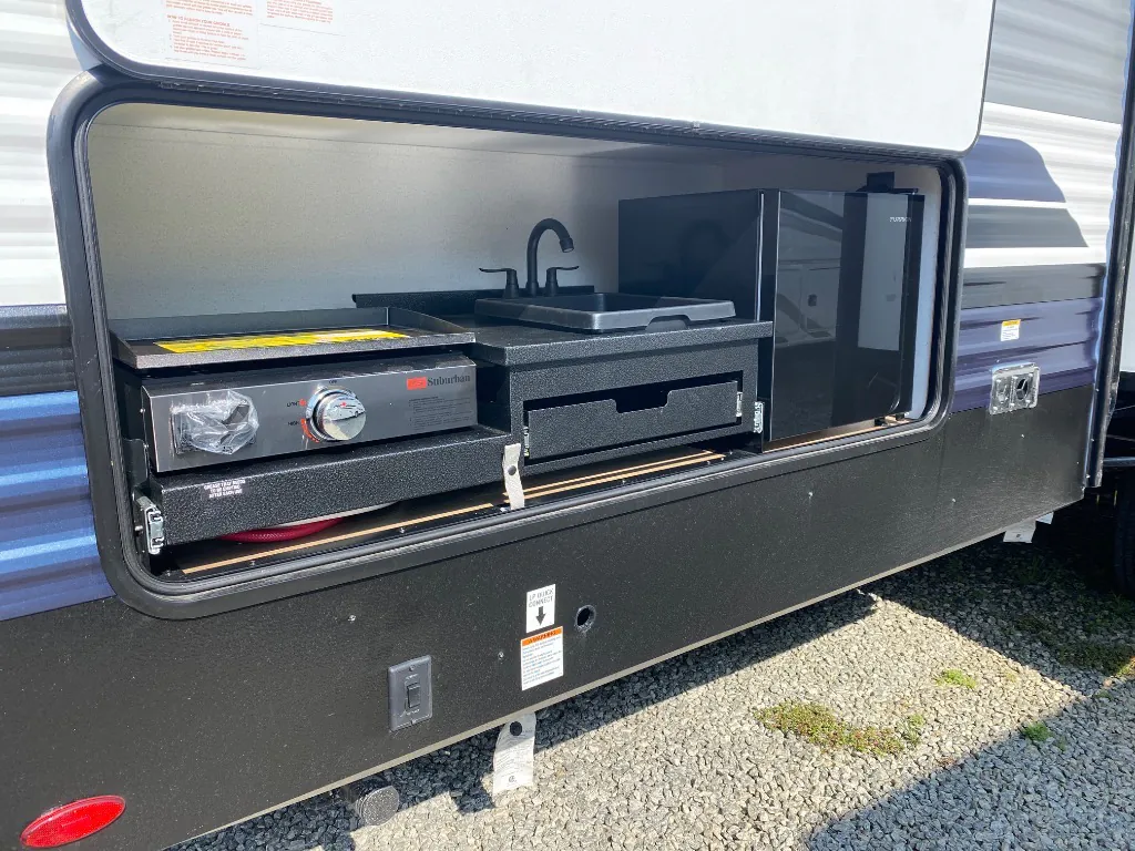 2027 Forest River Puma 32BHFS — Photo 6