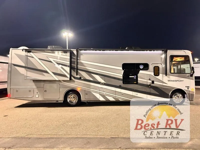 2026 Thor Motor Coach Windsport 35G - Photo 3