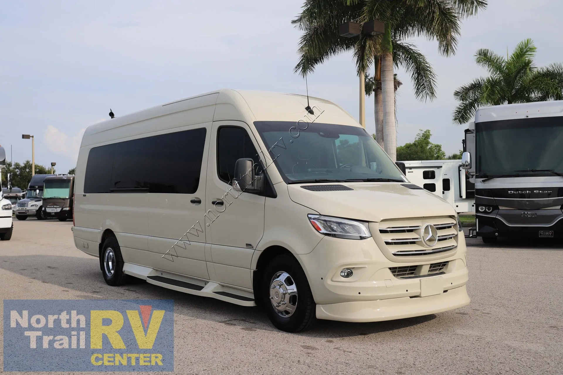 2024 Midwest Luxe Cruiser D6 - Photo 2