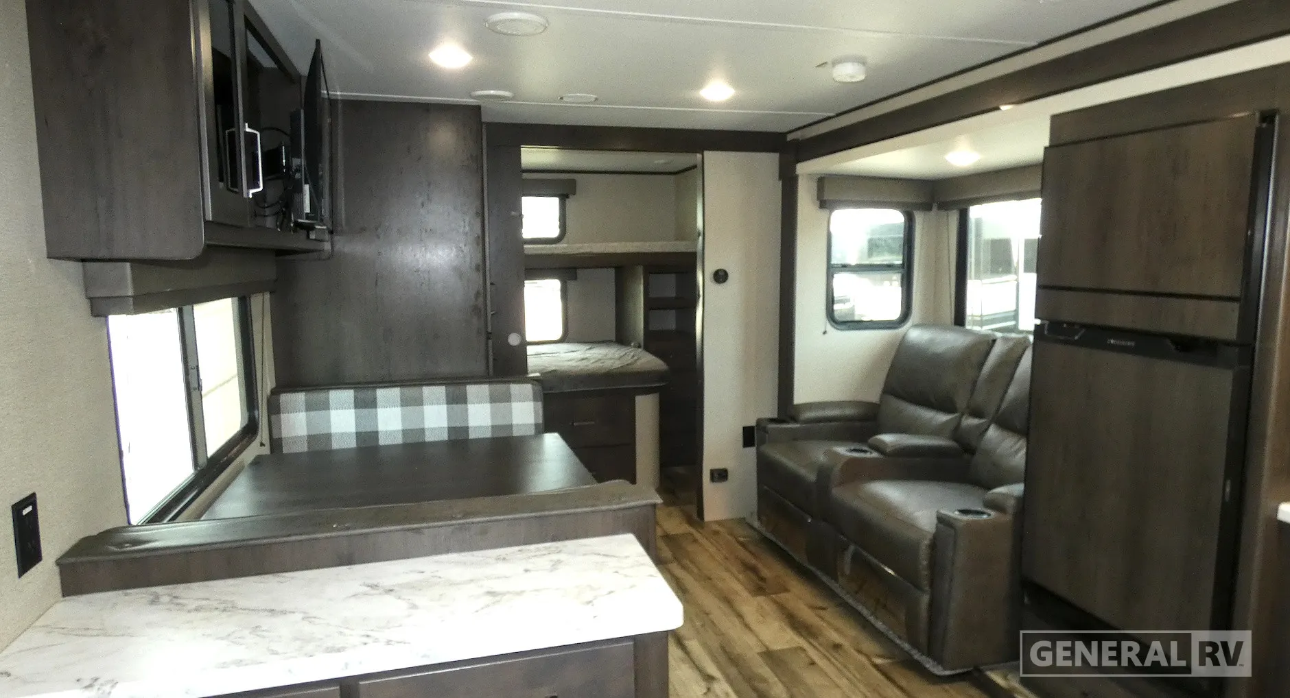 2023 Grand Design Transcend Xplor 297QB - Photo 3