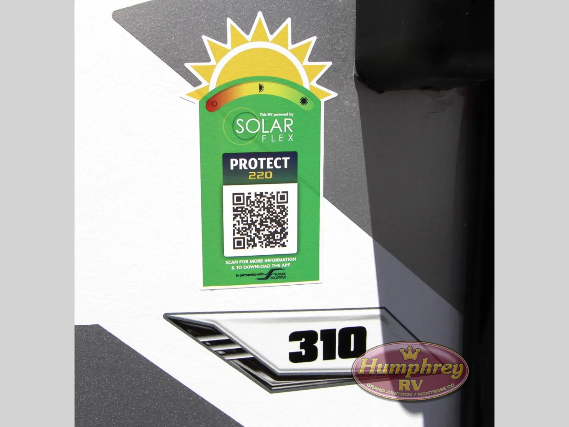 2025 Keystone Carbon 310 - Photo 3