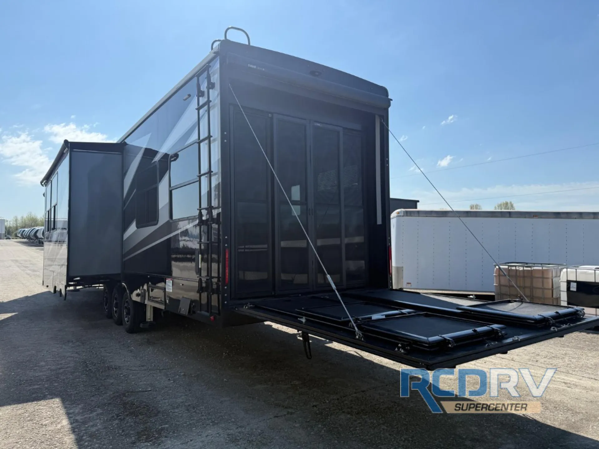 2024 Heartland Cyclone CY 4270 - Photo 2