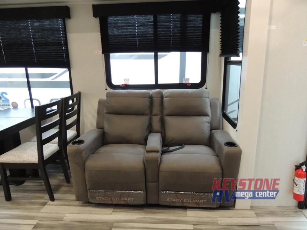 2026 Jayco Jay Flight Bungalow 404LOFT DS, Photos photo 7