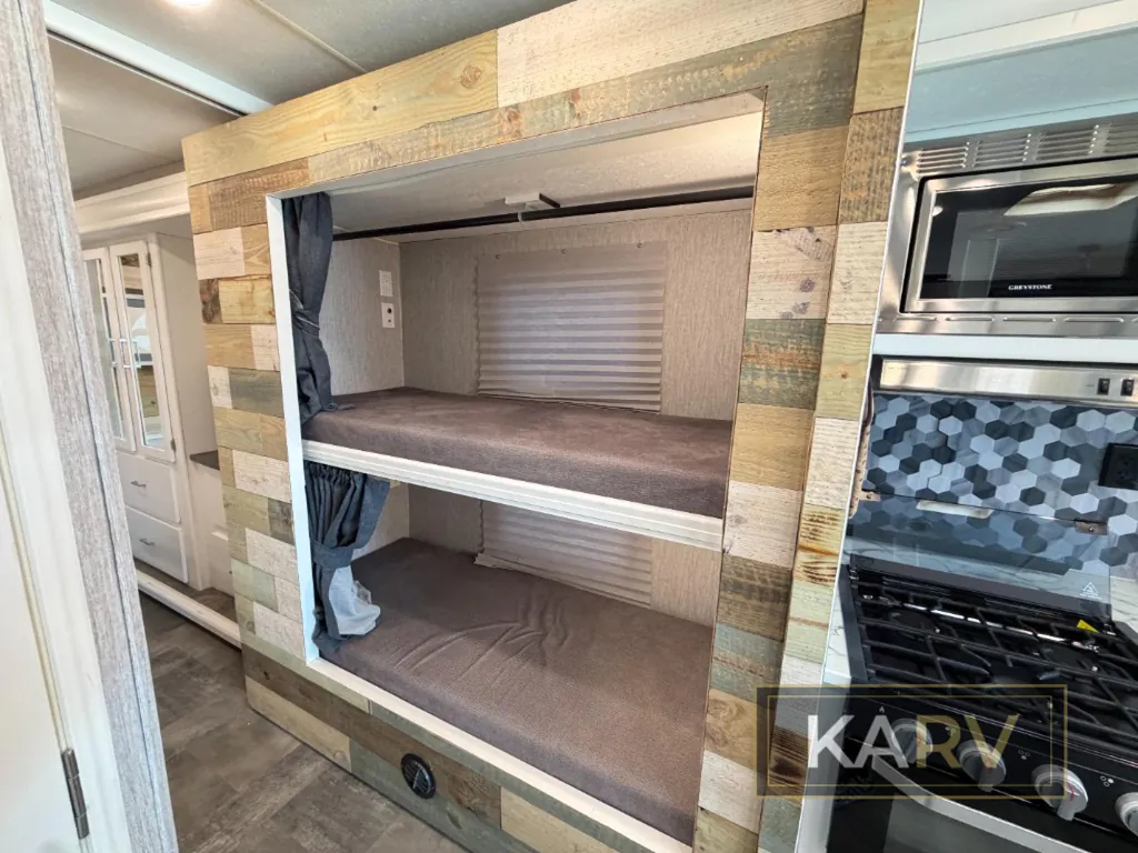 2020 Coachmen Pursuit 31BH, Photos photo 17