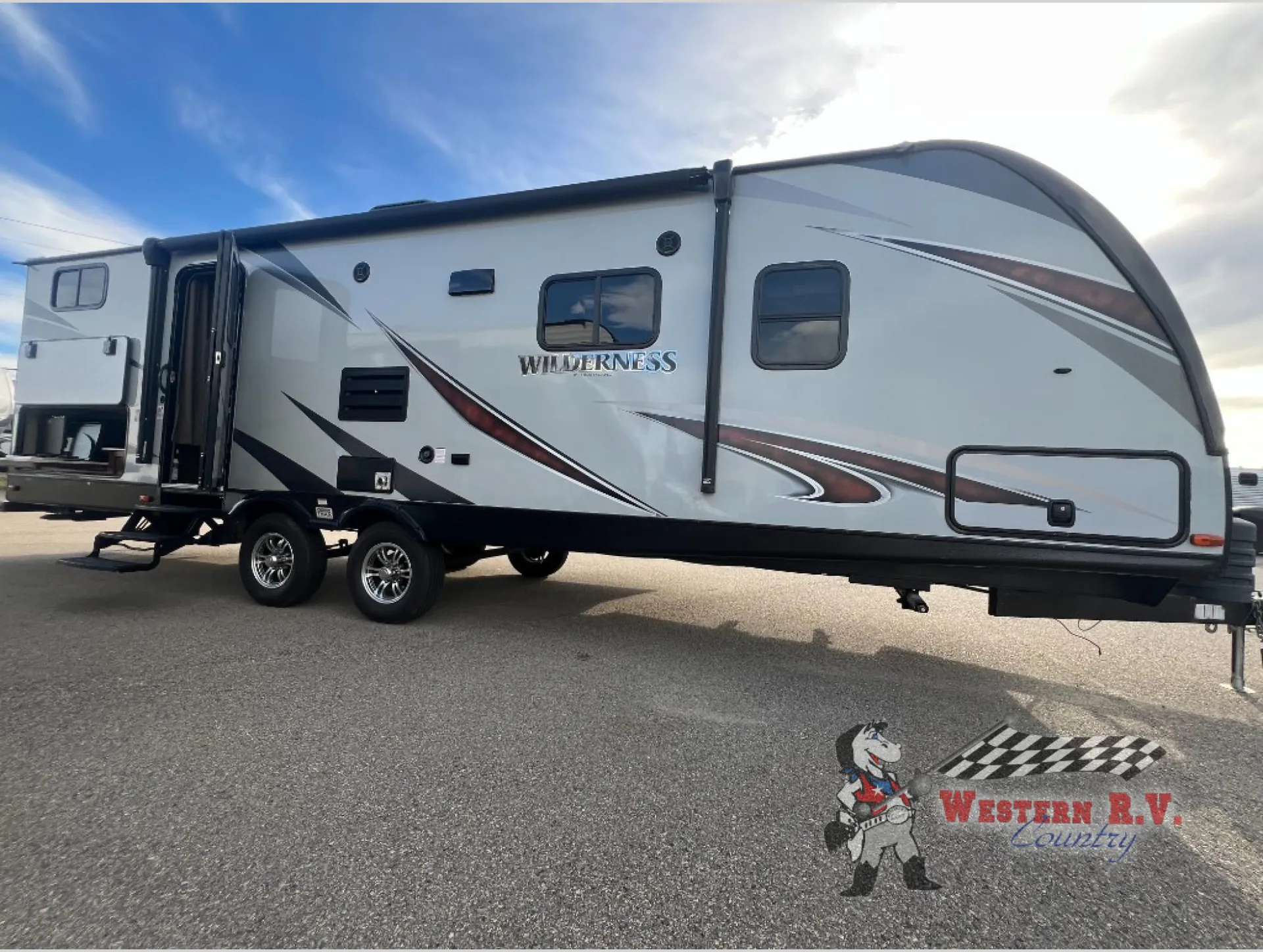 2018 Heartland Wilderness 2725 BH - Photo 4