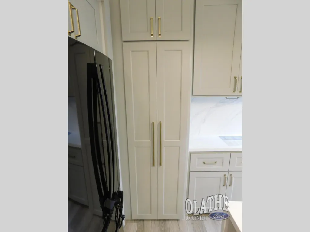 2026 Brinkley Model G 4100, Photos photo 23