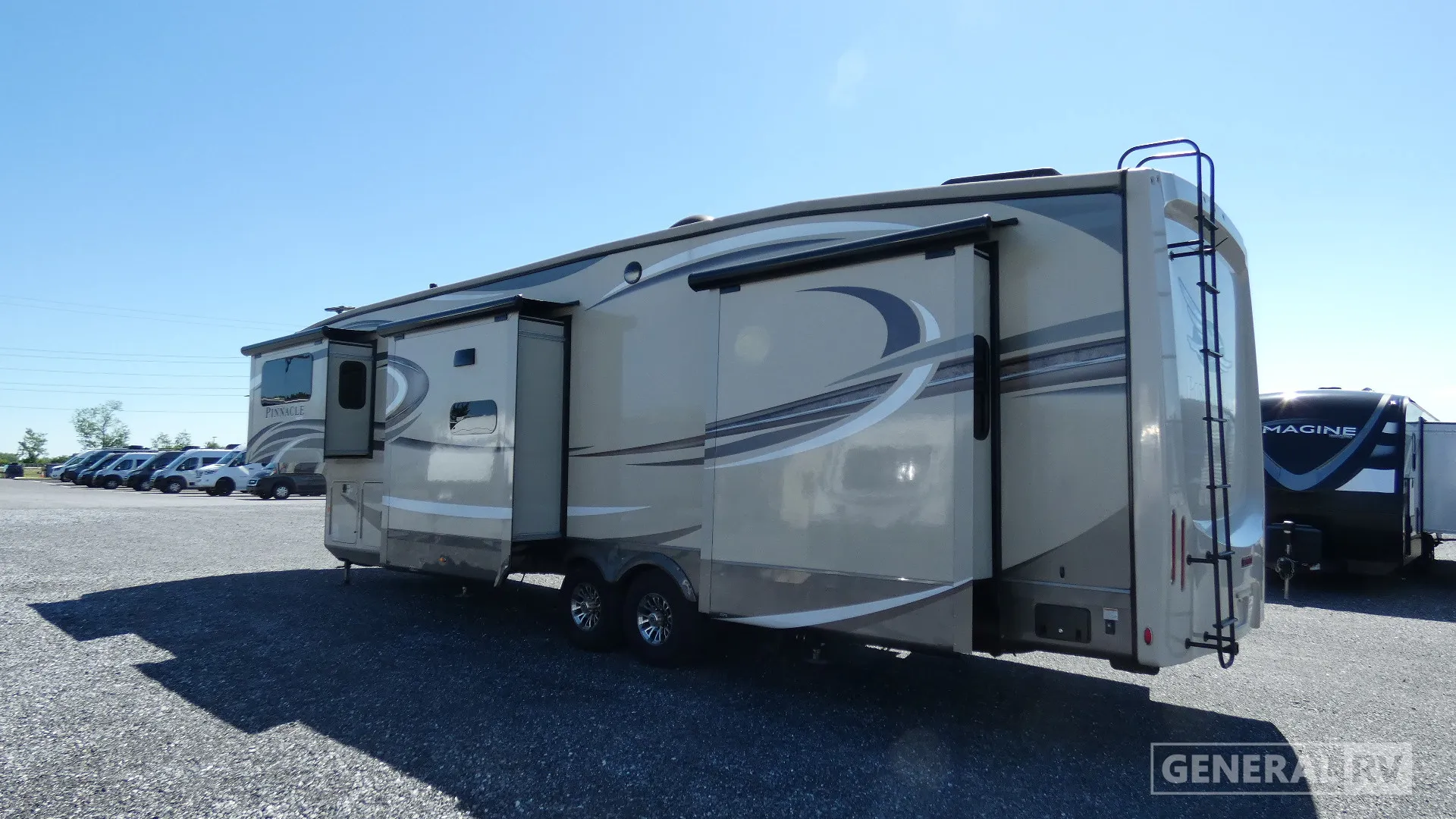 2019 Jayco Pinnacle 38FLWS - Photo 4