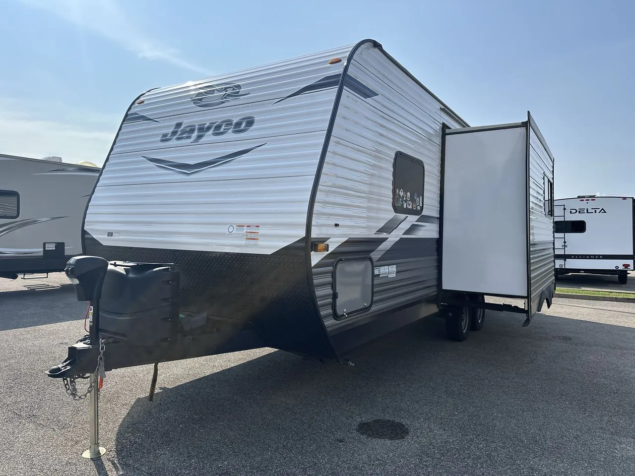 2022 Jayco Jay Flight SLX 8 240RBS dealer photo 1 from Blue Compass RV