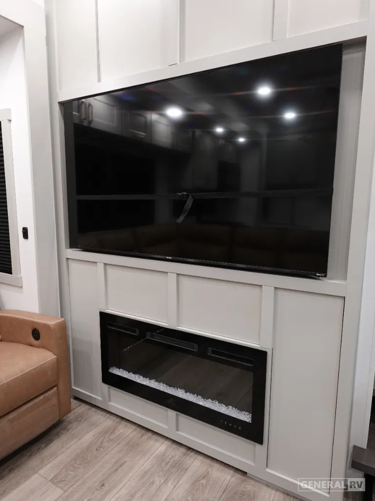 2026 Brinkley Model G 3970, Photos photo 22