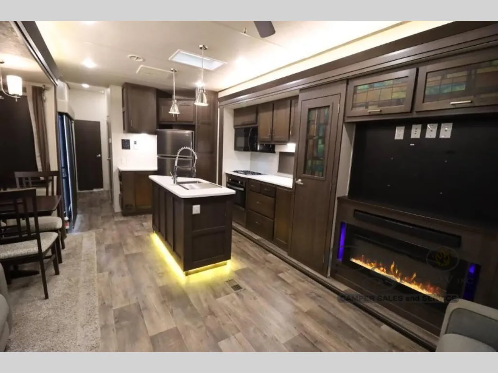 2018 Forest River Salem Villa Estate 4092BFL, Photos photo 28