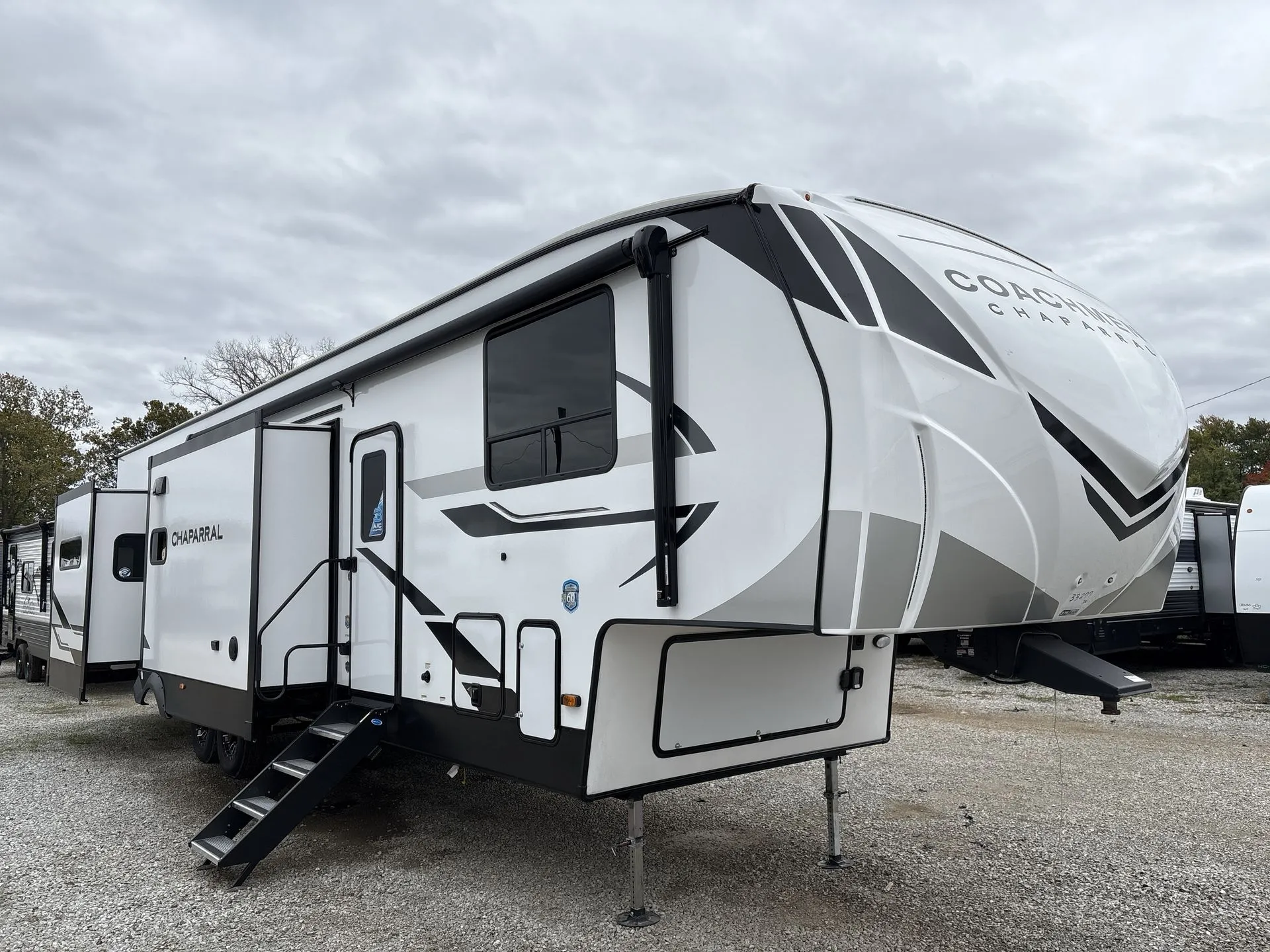 2026 Coachmen Chaparral 375BAF - Photo 2