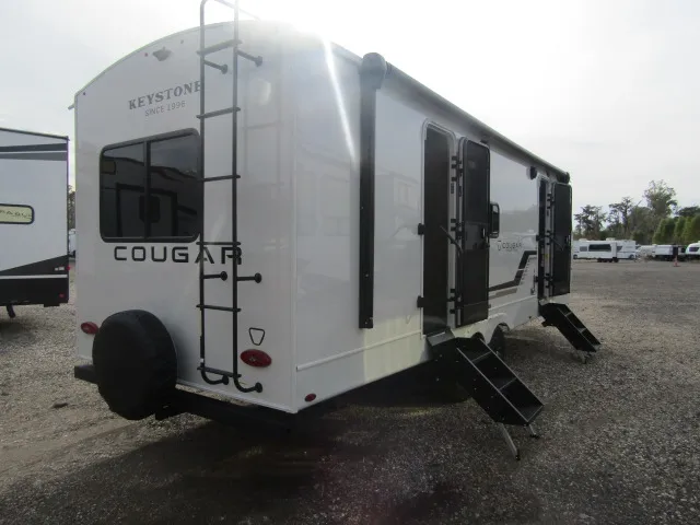 2026 Keystone Cougar Half-Ton 25FKD - Photo 4