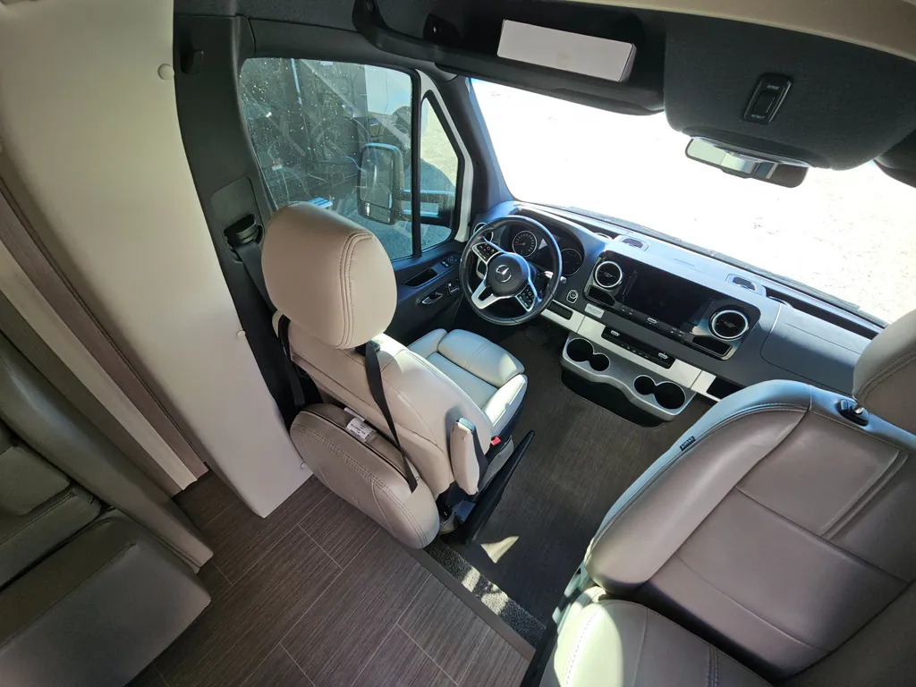 2021 Thor Motor Coach Tiburon 24FB, Photos photo 66