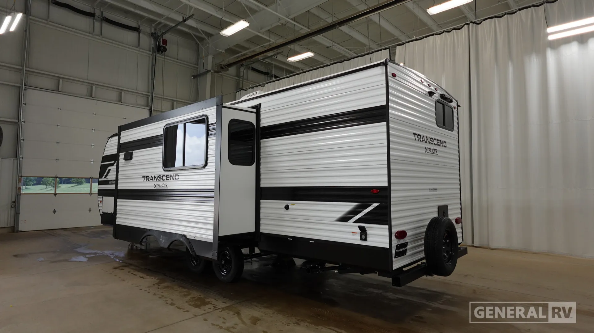 2027 Grand Design Transcend Xplor 26BHX - Photo 4