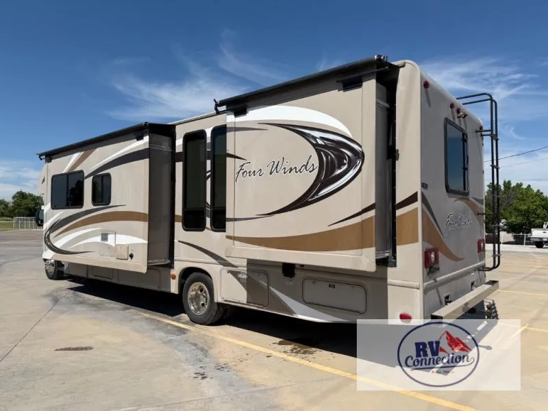 2013 Thor Motor Coach Four Winds 31F - Photo 3