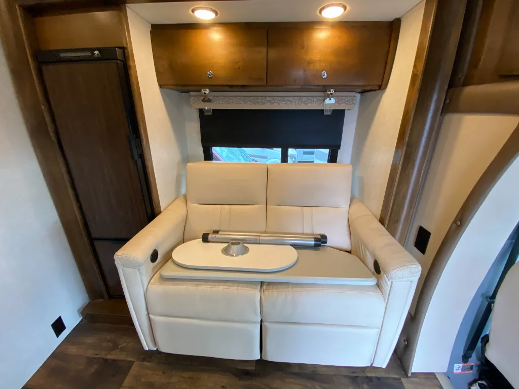 2019 Tiffin Wayfarer 24 TW, Photos photo 23