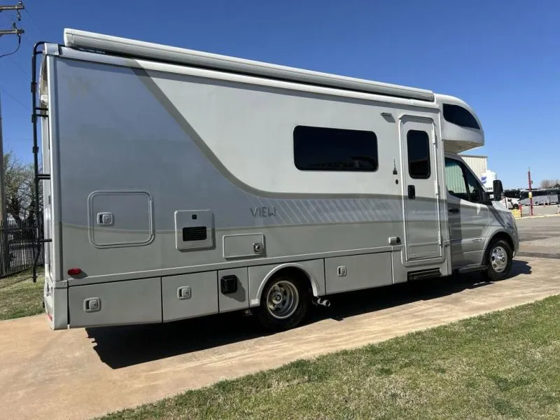 2027 Winnebago View 24D - Photo 4