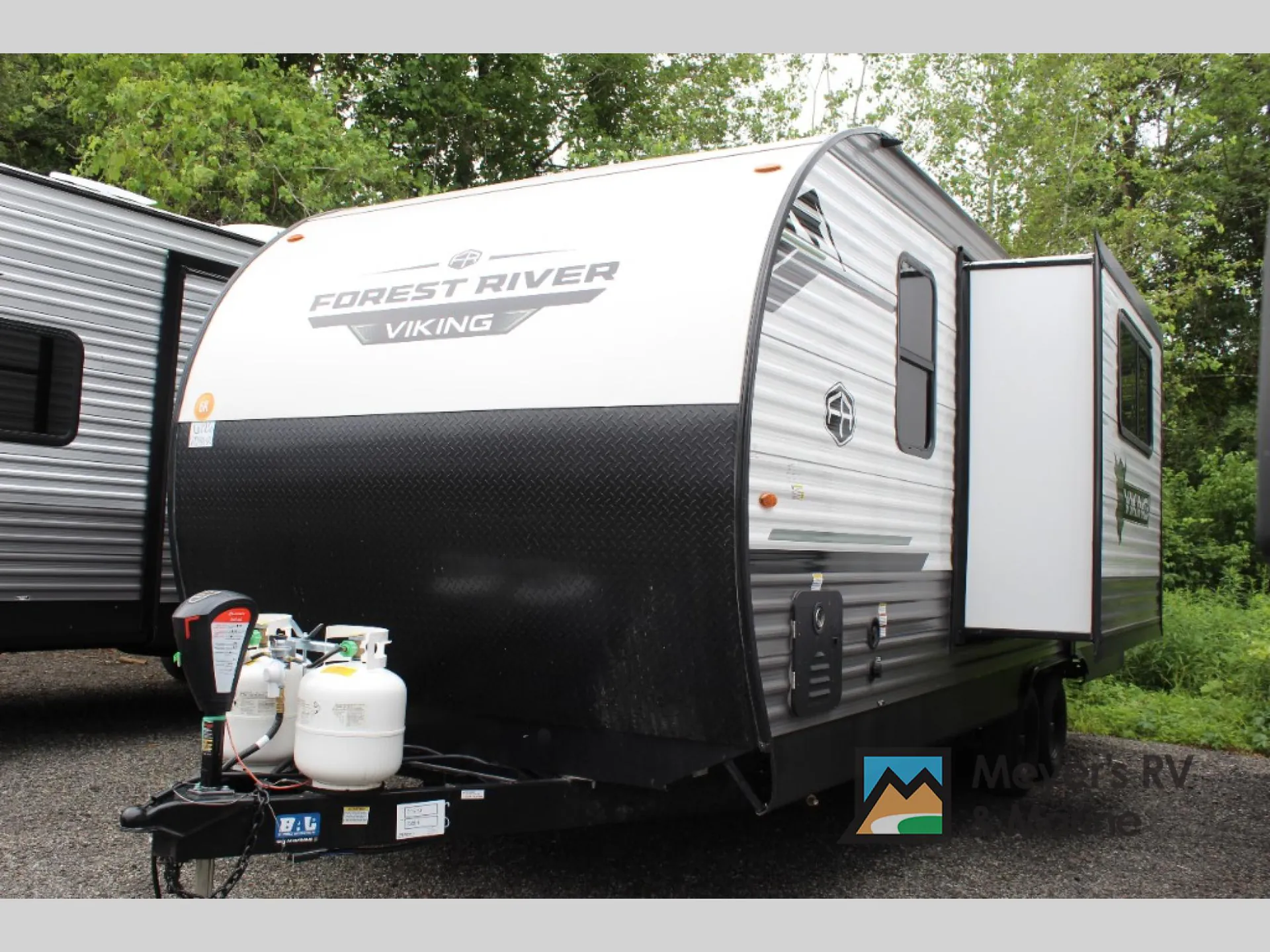 2025 Forest River Viking 6K Series 22BHSR - Photo 3