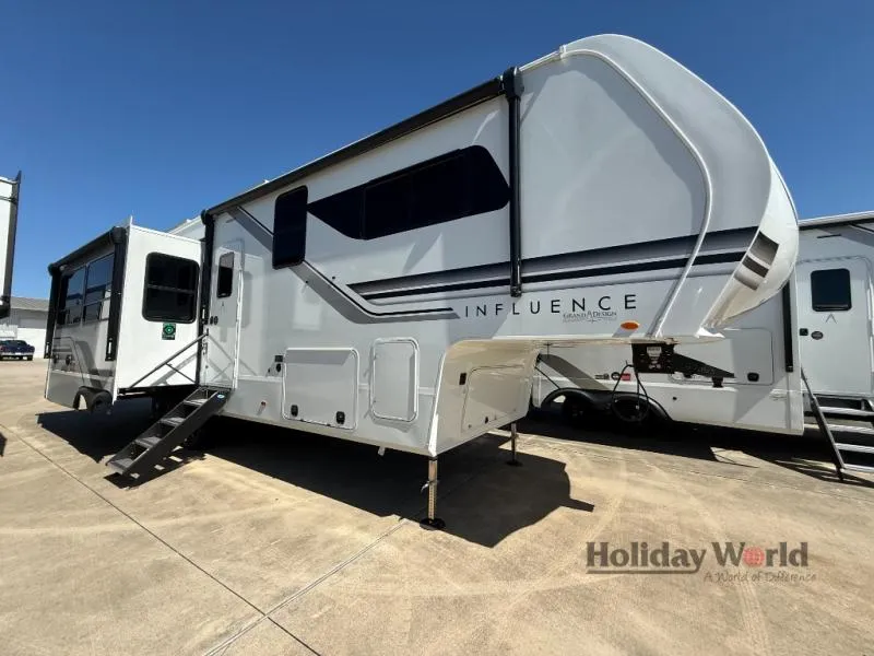 2026 Grand Design Influence 3003RL - Photo 2