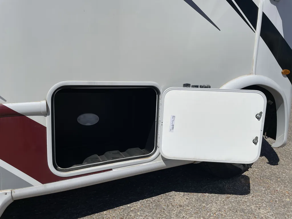 2023 Thor Motor Coach Axis 24.3, Photos photo 18