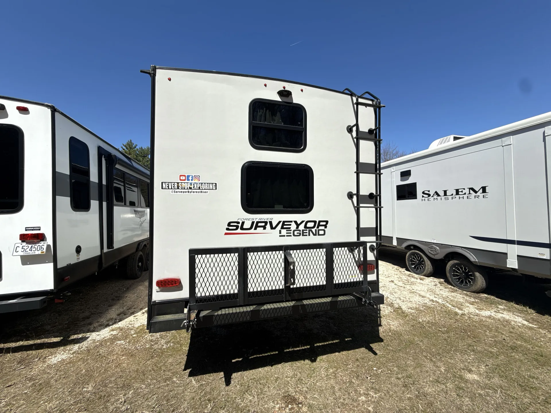 2022 Forest River Surveyor Legend 296QBLE — backside