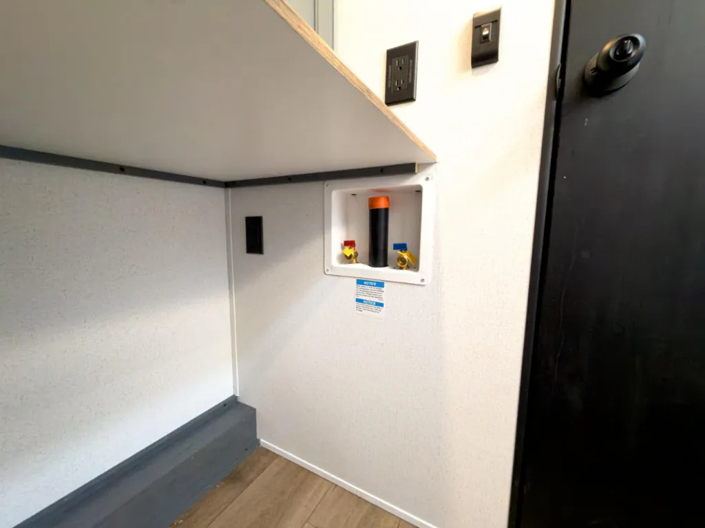 2027 Forest River Solaire 3150TBSS, Photos photo 42