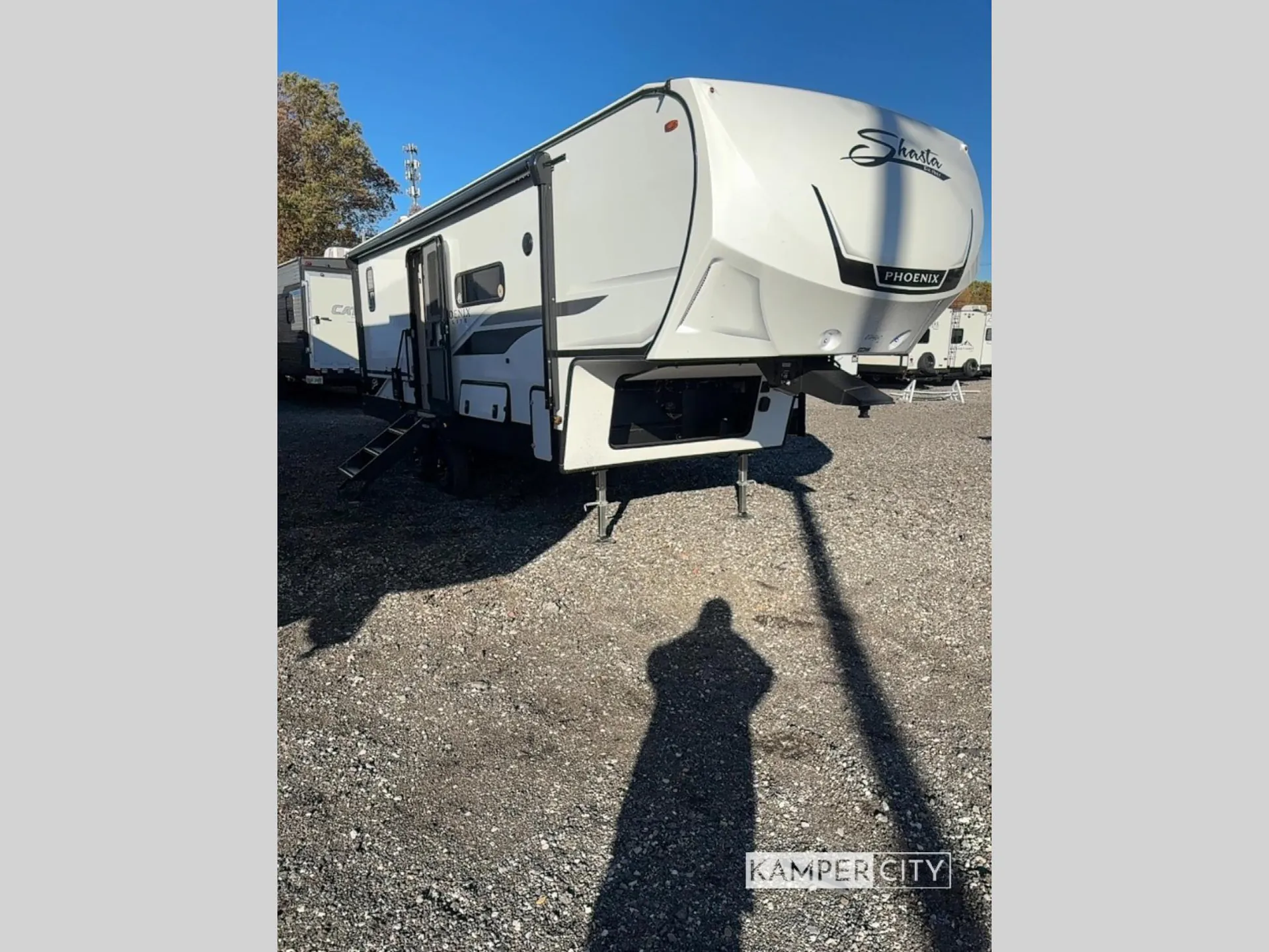 2026 Shasta Phoenix Lite 218SE - Photo 2