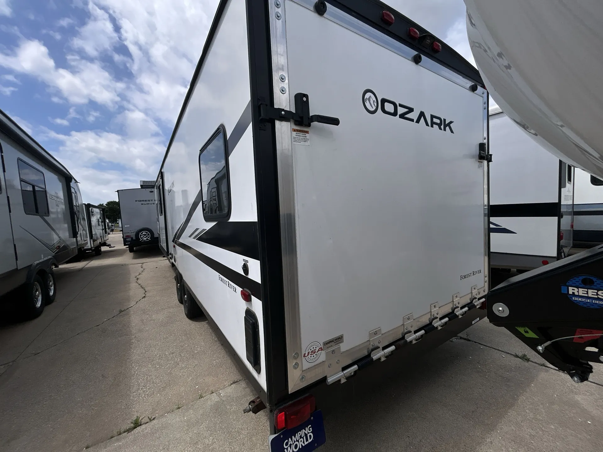 2021 Forest River Ozark 2700TH — backside