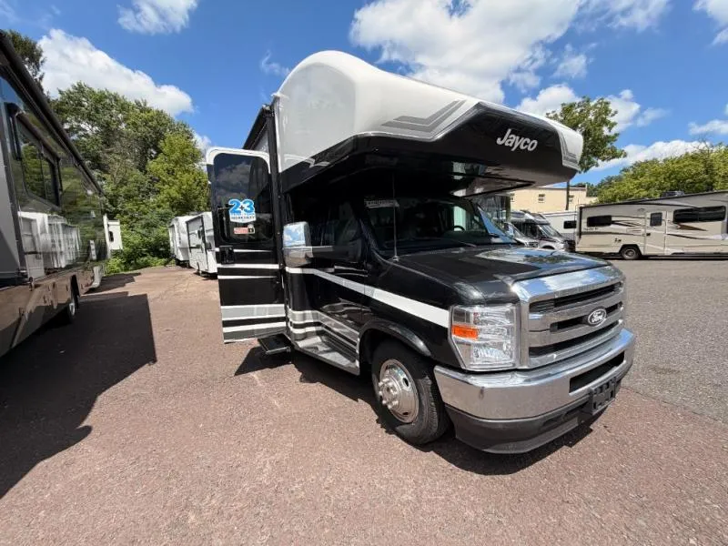 2027 Jayco Greyhawk 29MV - Photo 2